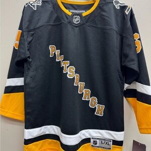 NHL Black and Gold Jersey - Pittsburgh/Karlsson
